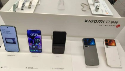 小米17热销，iPhone 17紧俏！实探假期换机潮