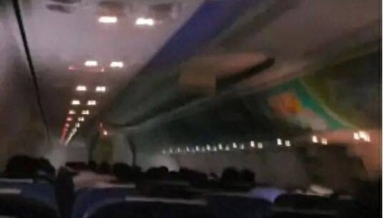 客机突遇雷暴剧烈颠簸，紧急备降石家庄，南航：为安全应急处理，于次日凌晨抵达太原
