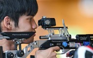 打破世界纪录！亚运射击男子10米气步枪团体赛 中国队夺金