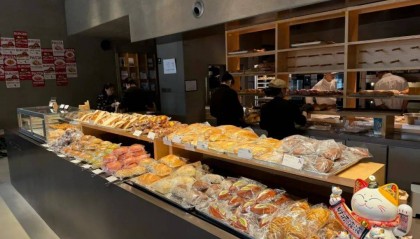 千平大店，面包4元起！低价烘焙疯狂扩军
