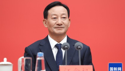 零容忍、严惩处、不根治腐败不罢休！