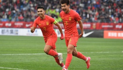津媒：U22国足与成年队老大哥相比脚下技术更过硬，敢突破过人