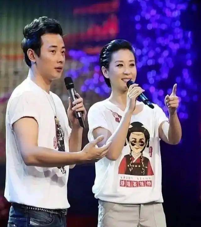 苗圃:父亲病重让罗晋掏空积蓄,出院后转身嫁给了大21岁百亿富商