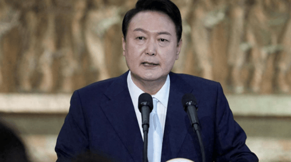 韩国政坛风云突变！五大力量拧成“铁索”，不给尹锡悦留下活路？