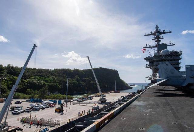 轰-6携“大杀器”出击，美军航母销声匿迹，对台空头支票又被戳穿