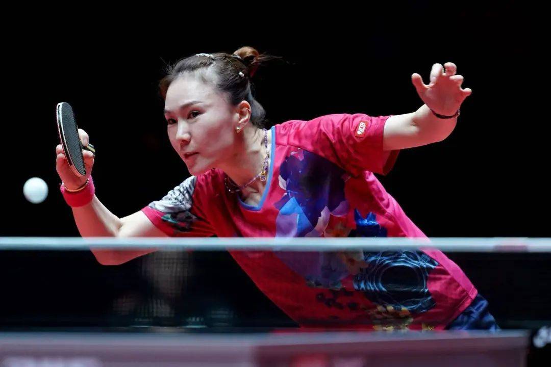 孙颖莎、王曼昱、陈幸同、蒯曼顺利出线 | 澳门女子世界杯
