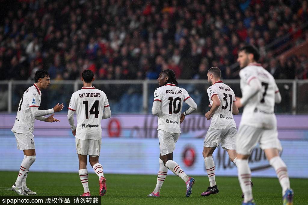 意甲-莱奥破门 AC米兰客场2-1逆转战胜热那亚距第四6分
