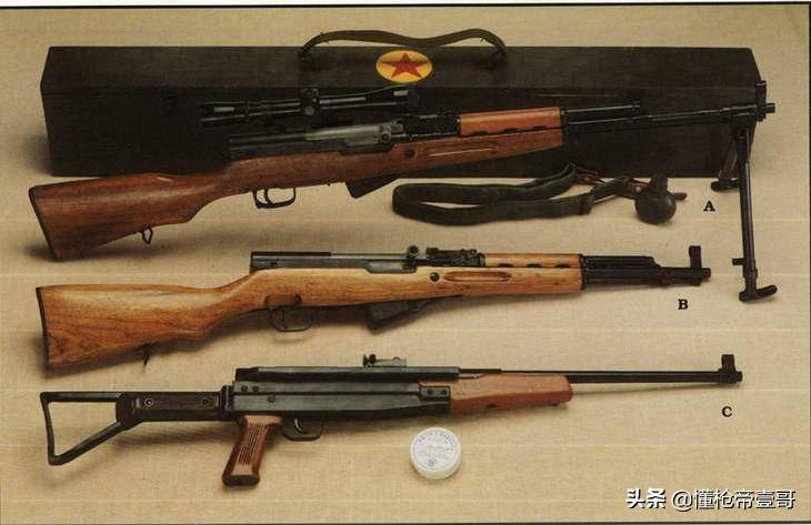 俄军缴获中国81版气枪？还有百年汤姆逊冲锋枪、莫辛纳甘