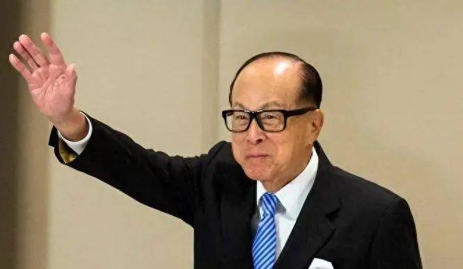 中美谈妥后24小时，李嘉诚旗下集团打破16天沉默，港口不卖了？