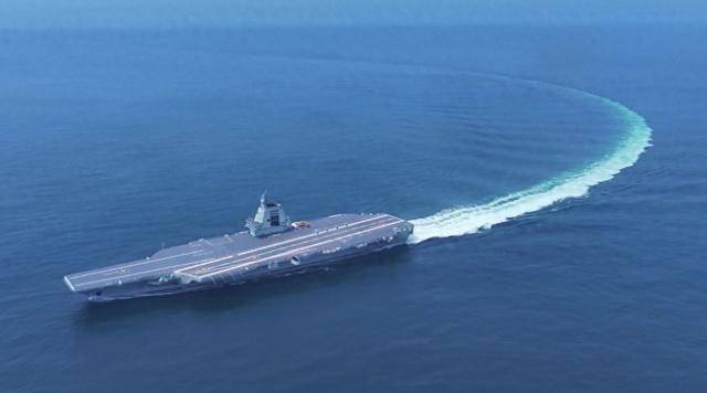 一没进入领空，二没越过红线，解放军东海行动，容不得日本抹黑