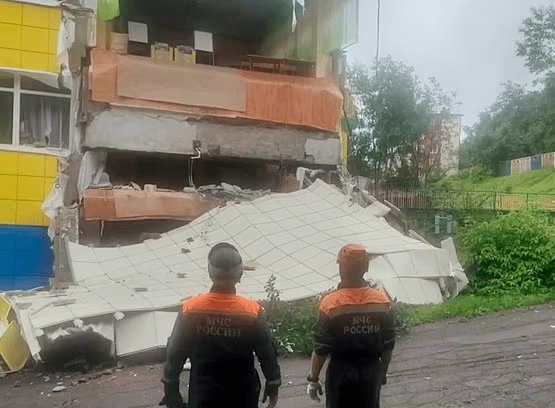 8.7级！俄罗斯发生全球14年来最大地震，有小镇被淹 10天前该地区曾发生强震