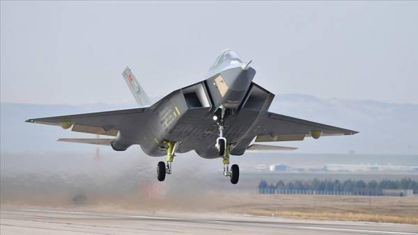 买不到F-35，不愿意买枭龙，不敢买歼-10，土耳其只能买台风了？