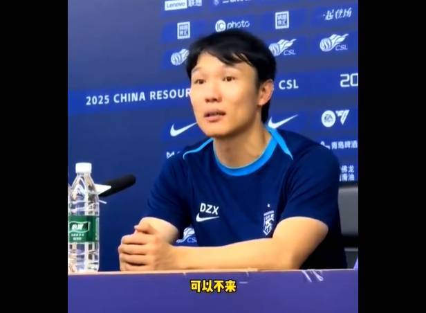 邓卓翔哽咽：球队走到今天很脆弱 如果不太喜欢这支球队可以不来