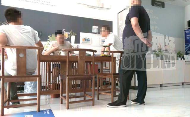 南昌市民花5万买大金中央空调出现故障罢工 经销商与售后互相推诿
