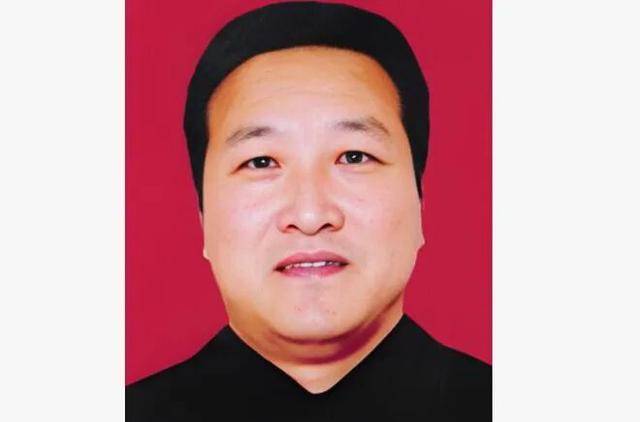宁夏政协原副秘书长蔡明被查，8年前卸任，曾被处分