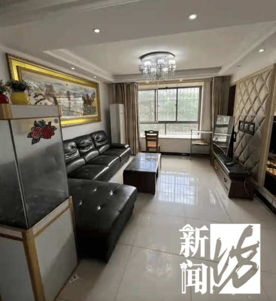 中介最新套路曝光！雇人假装看房，狂砍60万，搞房东心态…律师：涉嫌欺诈