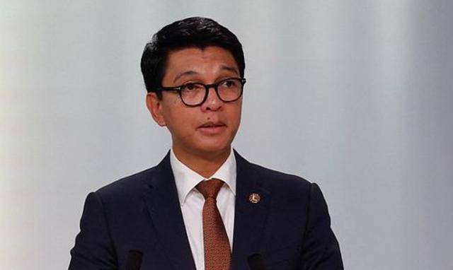 马达加斯加总统宣布解散政府