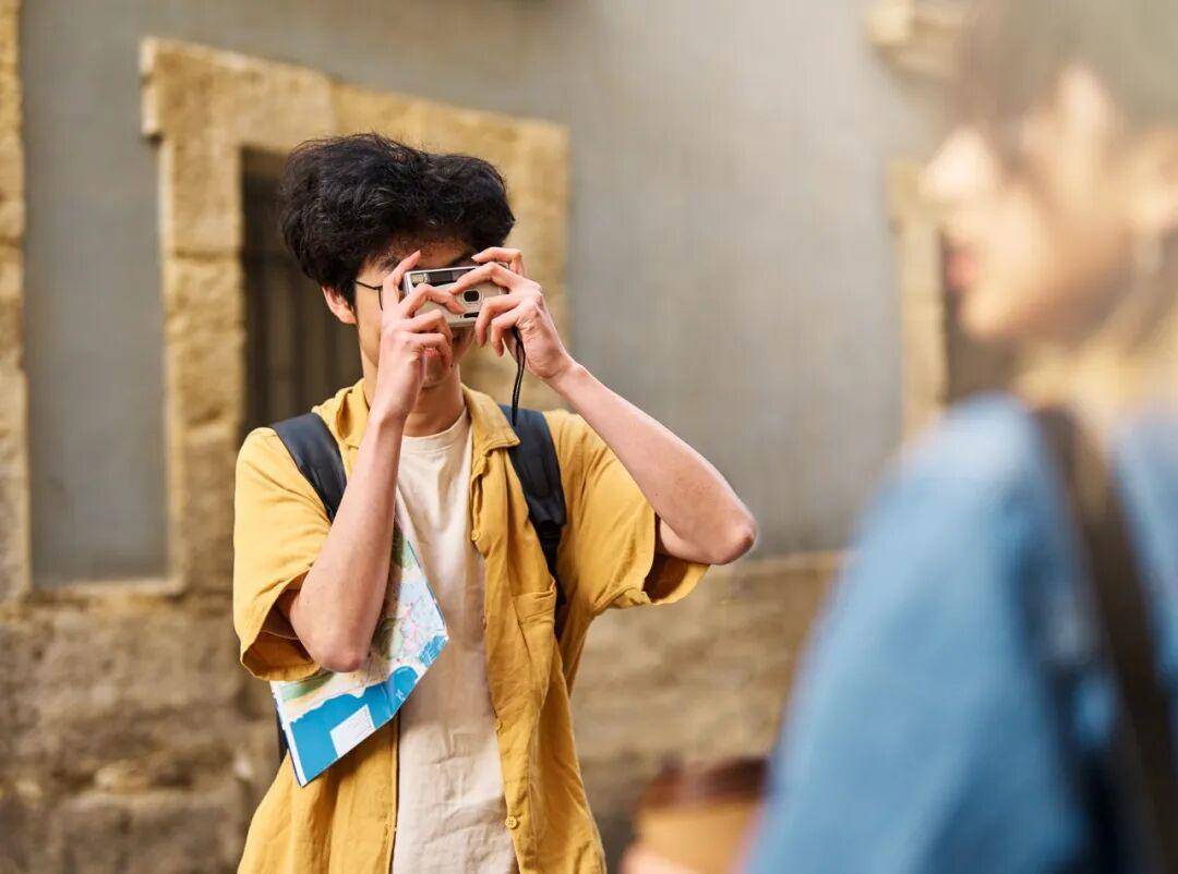 “出片式旅行”，正在毁掉当代人的假期？