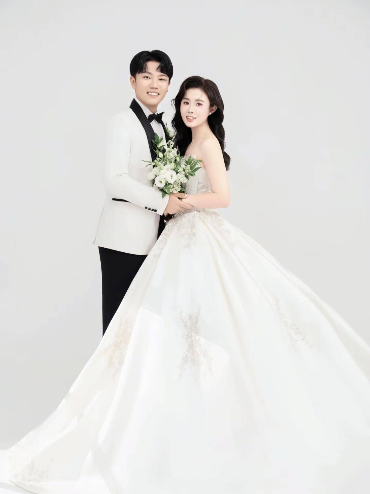 “千万富翁”解克锋儿子解清帅将举办婚礼，解克锋：很开心，邀请了部分寻亲家长参加